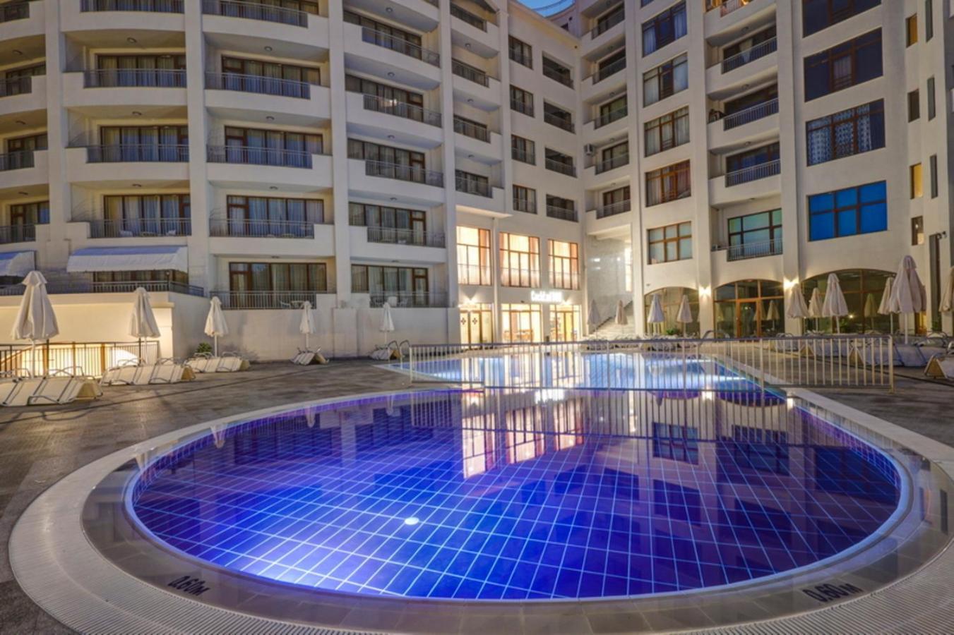 Continental Apartments ゴールデンサンド エクステリア 写真