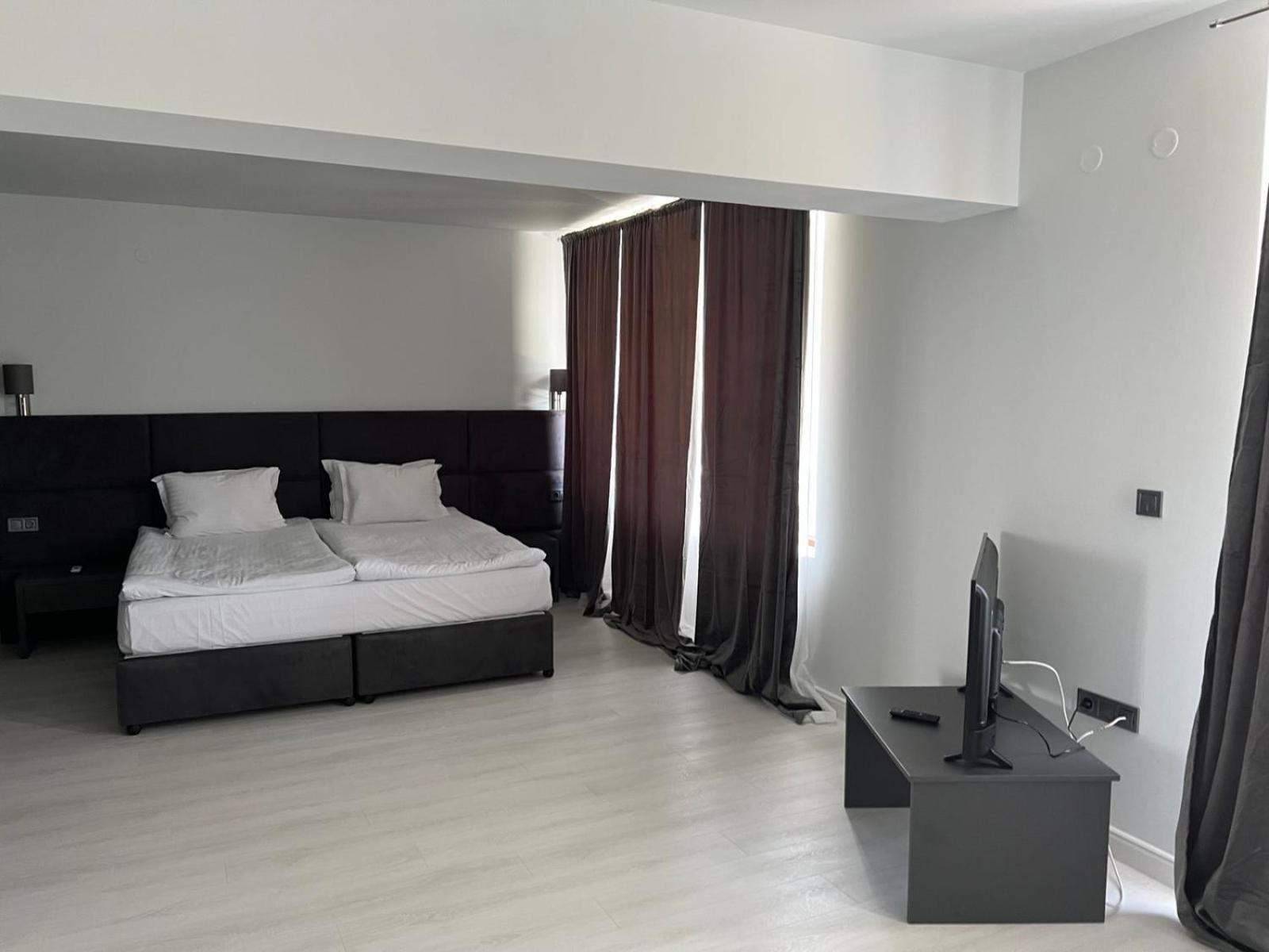 Continental Apartments ゴールデンサンド エクステリア 写真